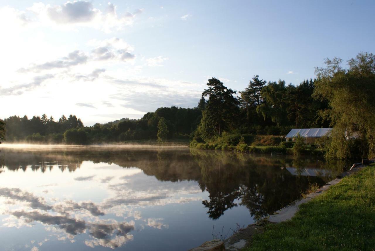 Bed & Breakfast Moulin De Lachaud *